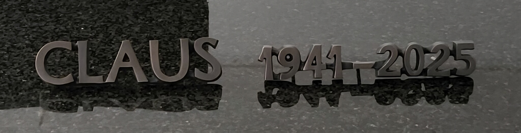 Buchstaben aus Bronze Buchstaben aus Bronze